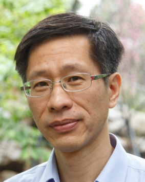 邱啟榮